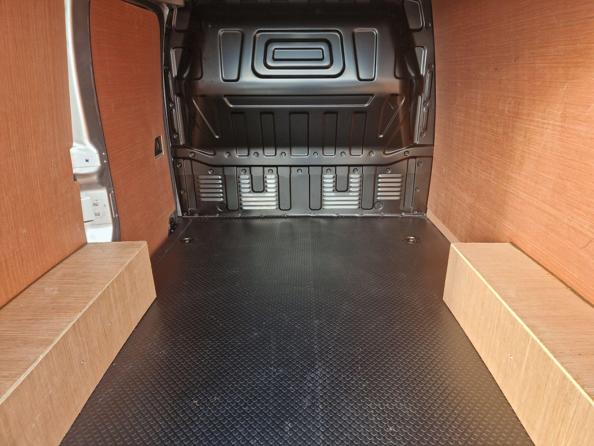 Maxus eDeliver 3 image 6